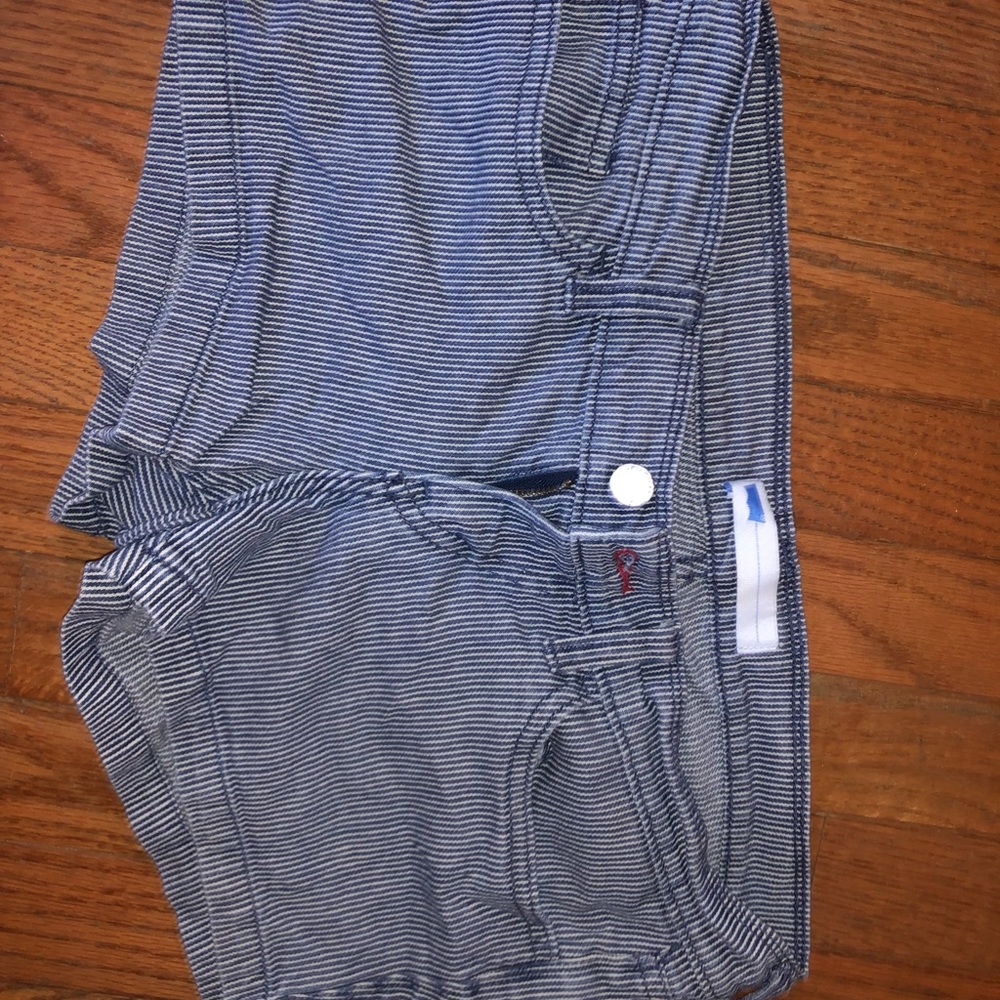 LEVIS short striped shorts